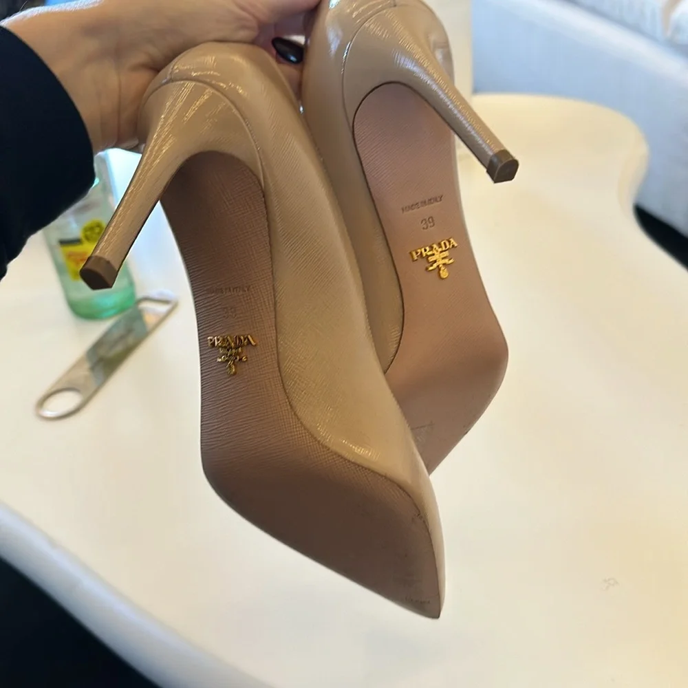 Prada Beige Saffiano Leather Pumps 39